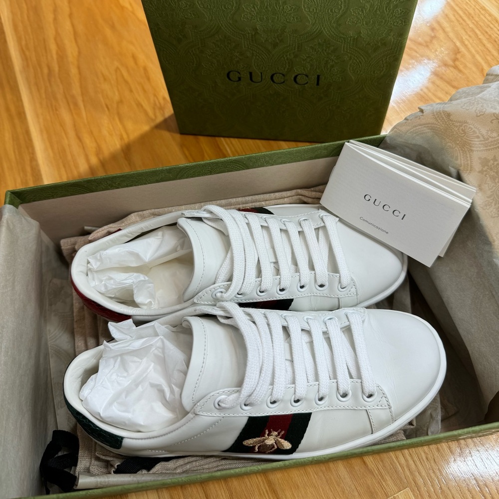 Women’s Gucci Ace sneakers size US 5 (35) Preowned worn once
